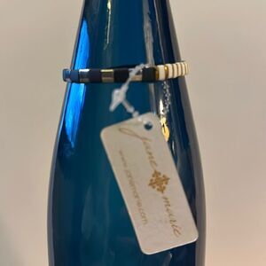 Jane Marie Navy, white and silver stretchy bracelet
BNWT